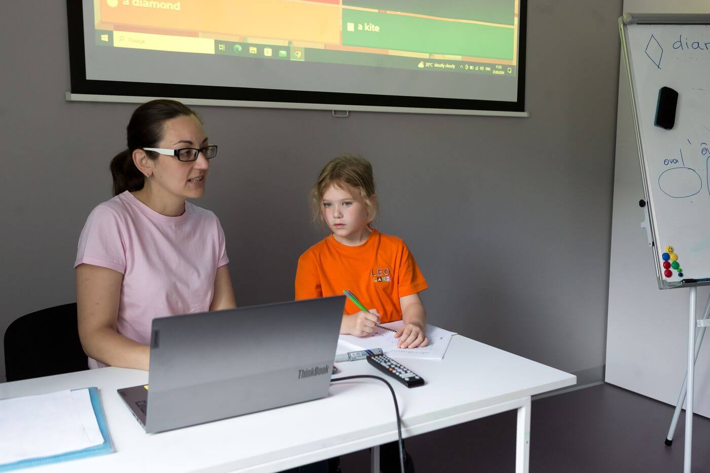 Заняття для підготовки дітей до школи. Англійська мова I LEOLAND